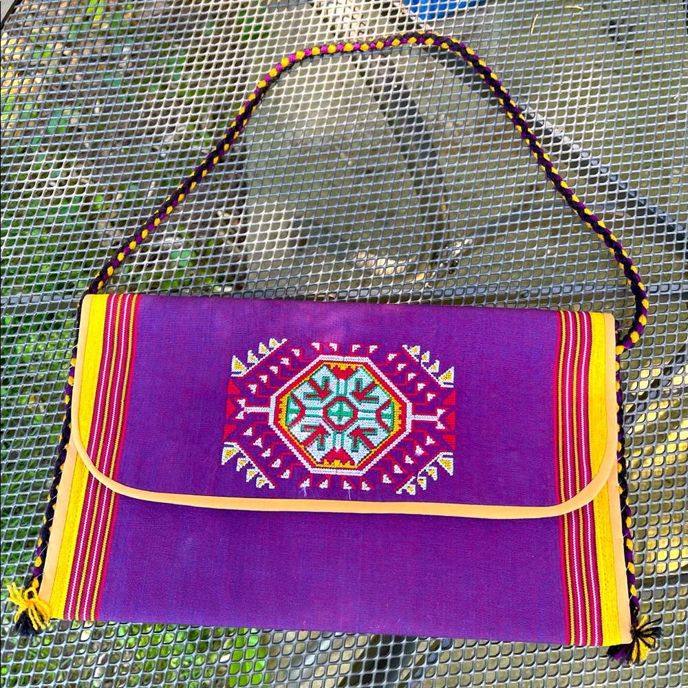 New without tag traditional clutch from India